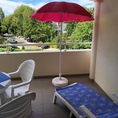 Dans Un Parc Résidentiel Proche Appartamento *